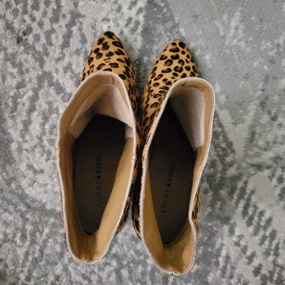 Lucky brand Munise leather cow hair leopard booties Size 9 - Picture 5 of 14